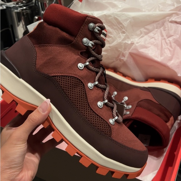 NEW Hunter Boots - Picture 4 of 9